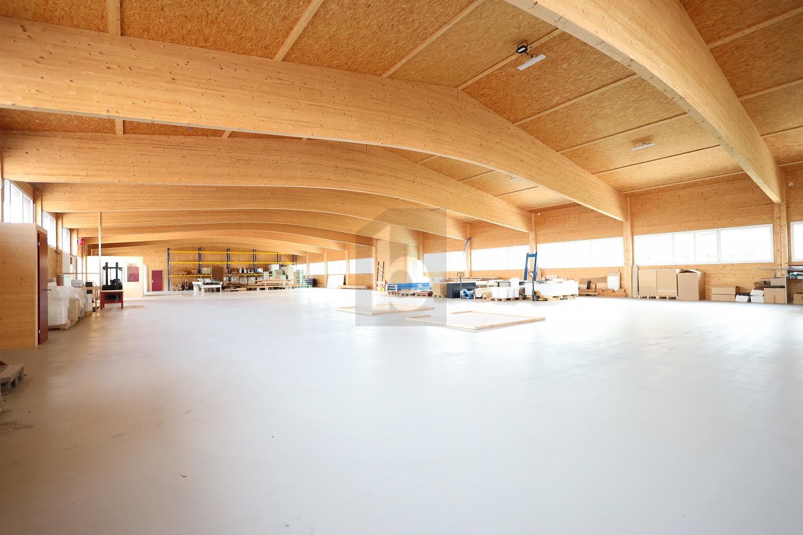 Industrie in 4538 Oberbipp, 1500m² – Bild 2 von 6