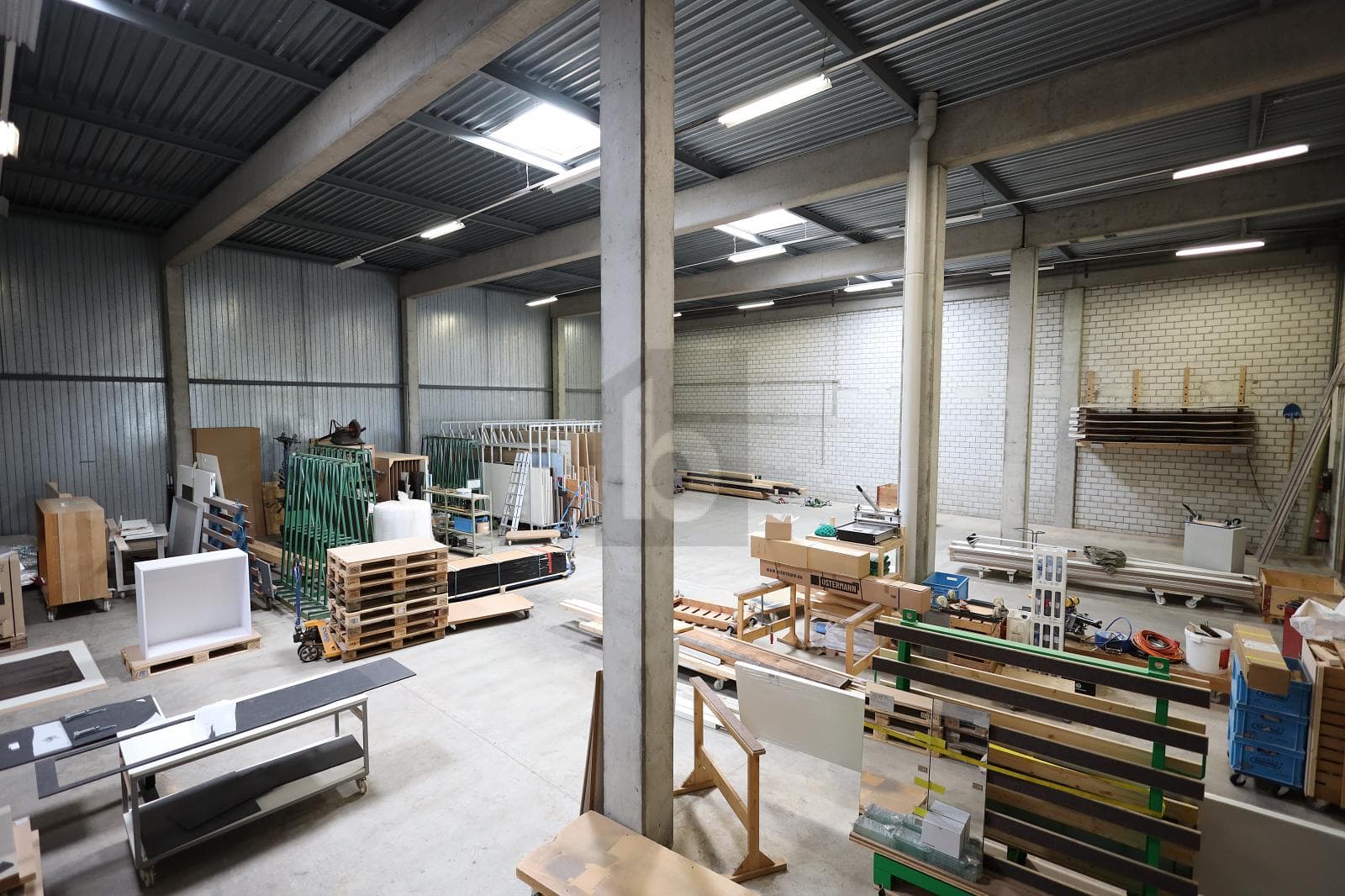 Industrie in 4538 Oberbipp, 1500m² – Bild 4 von 6