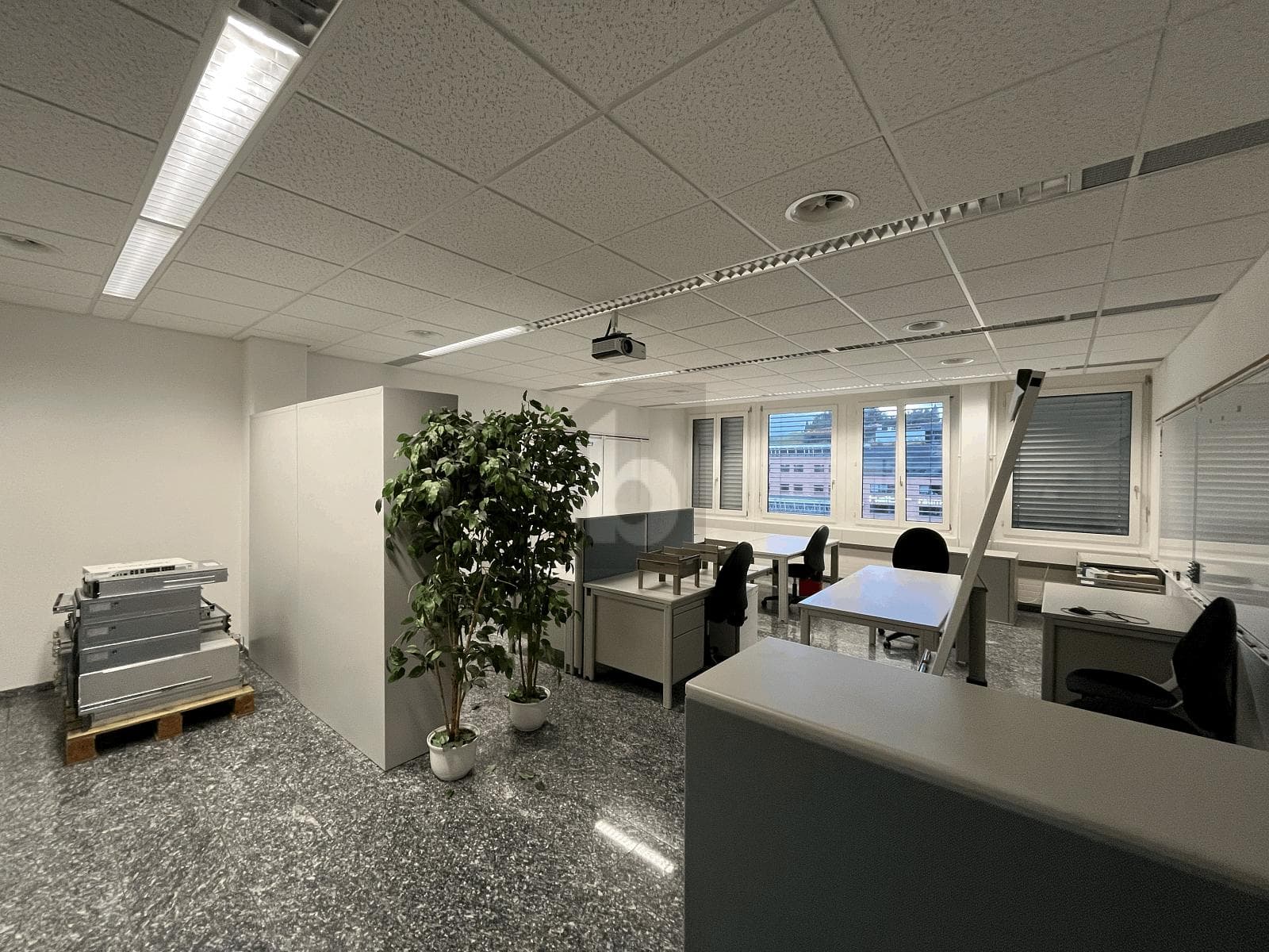 Büro in 8952 Schlieren, 200m² – Bild 4 von 6