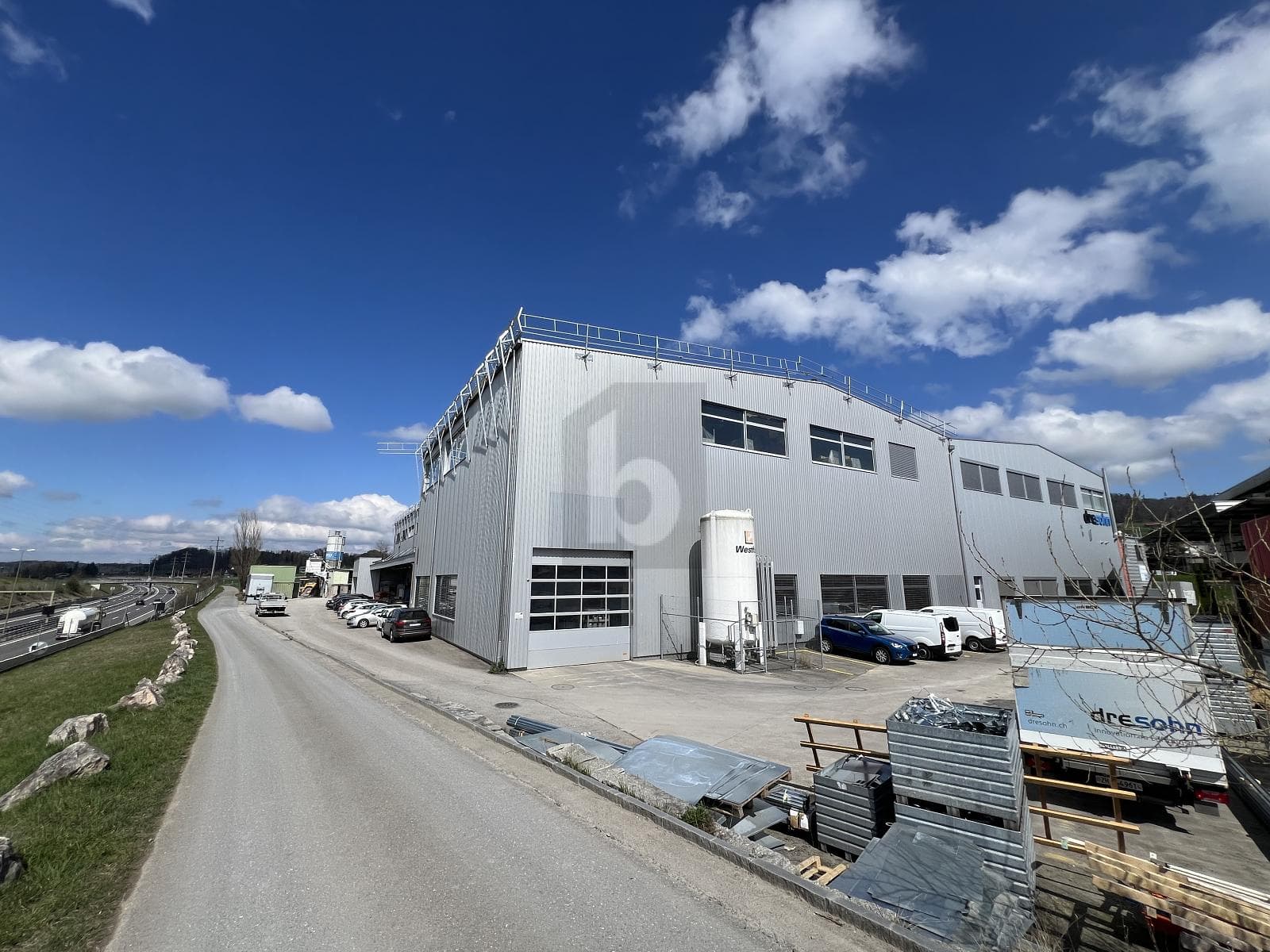 Lager in 8932 Mettmenstetten, 2000m²