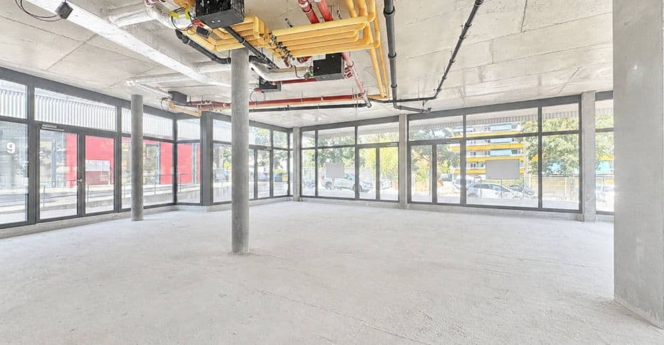 Ladenfläche in 1196 Gland, 184m² – Bild 3 von 3