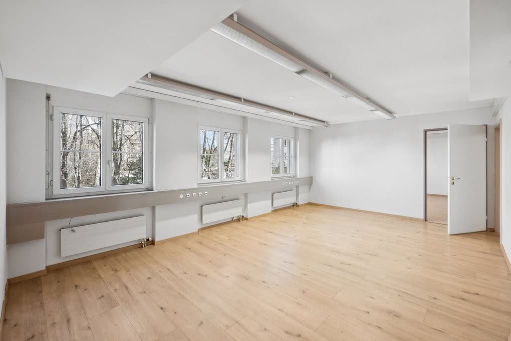 Büro an Rorschacherstrasse 240, 9016 St. Gallen – Bild 2 von 9