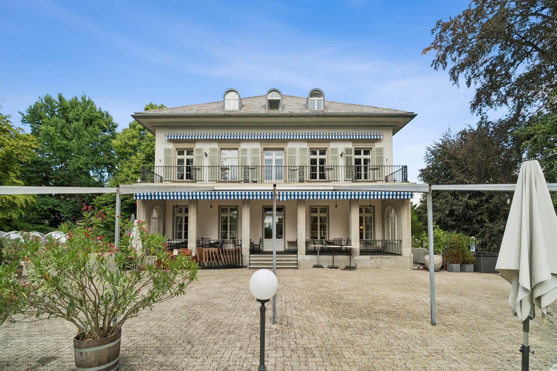 Gewerbe an Seestrasse 125, 8002 Zürich