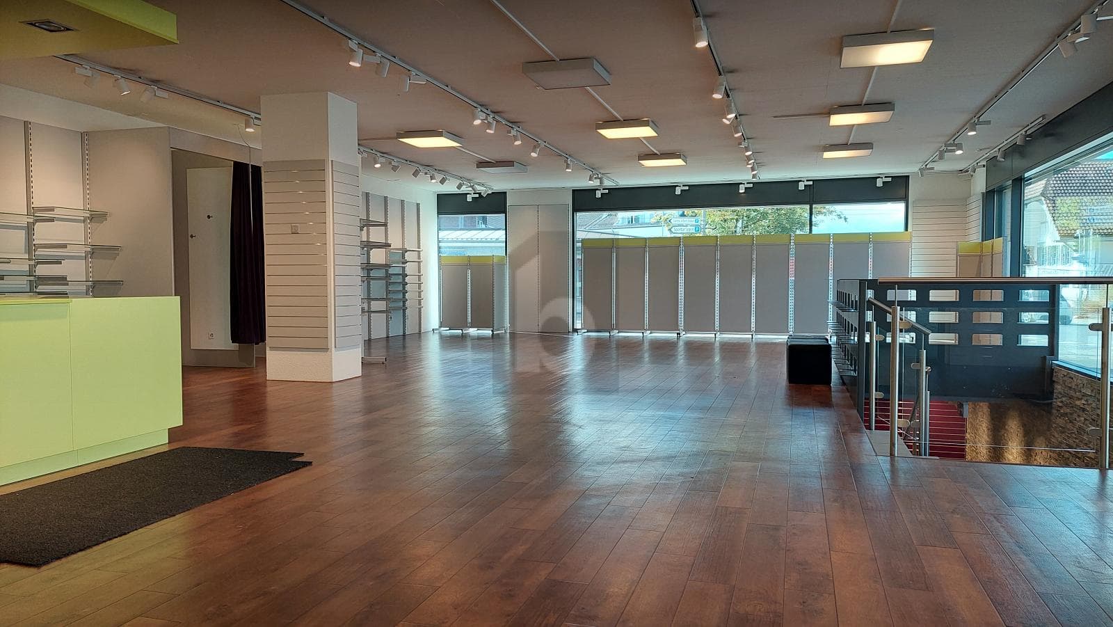 Ladenfläche in 3232 Ins, 385m² – Bild 2 von 6