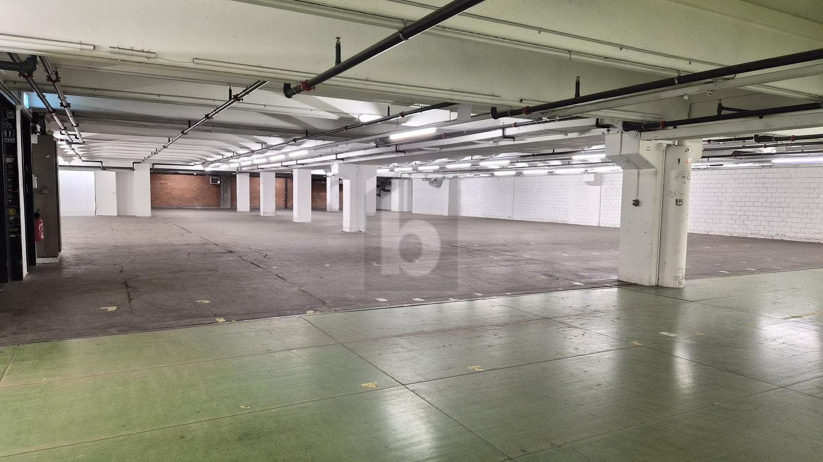 Lager in 8112 Otelfingen, 1002m² – Bild 3 von 6