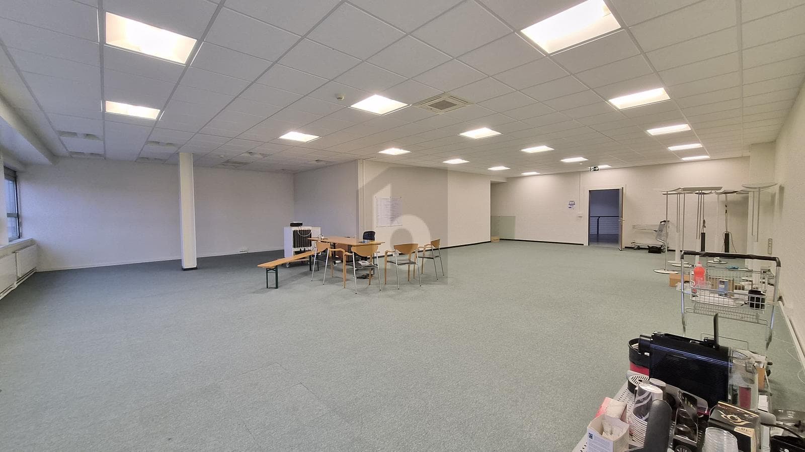Büro in 8153 Rümlang, 152m²