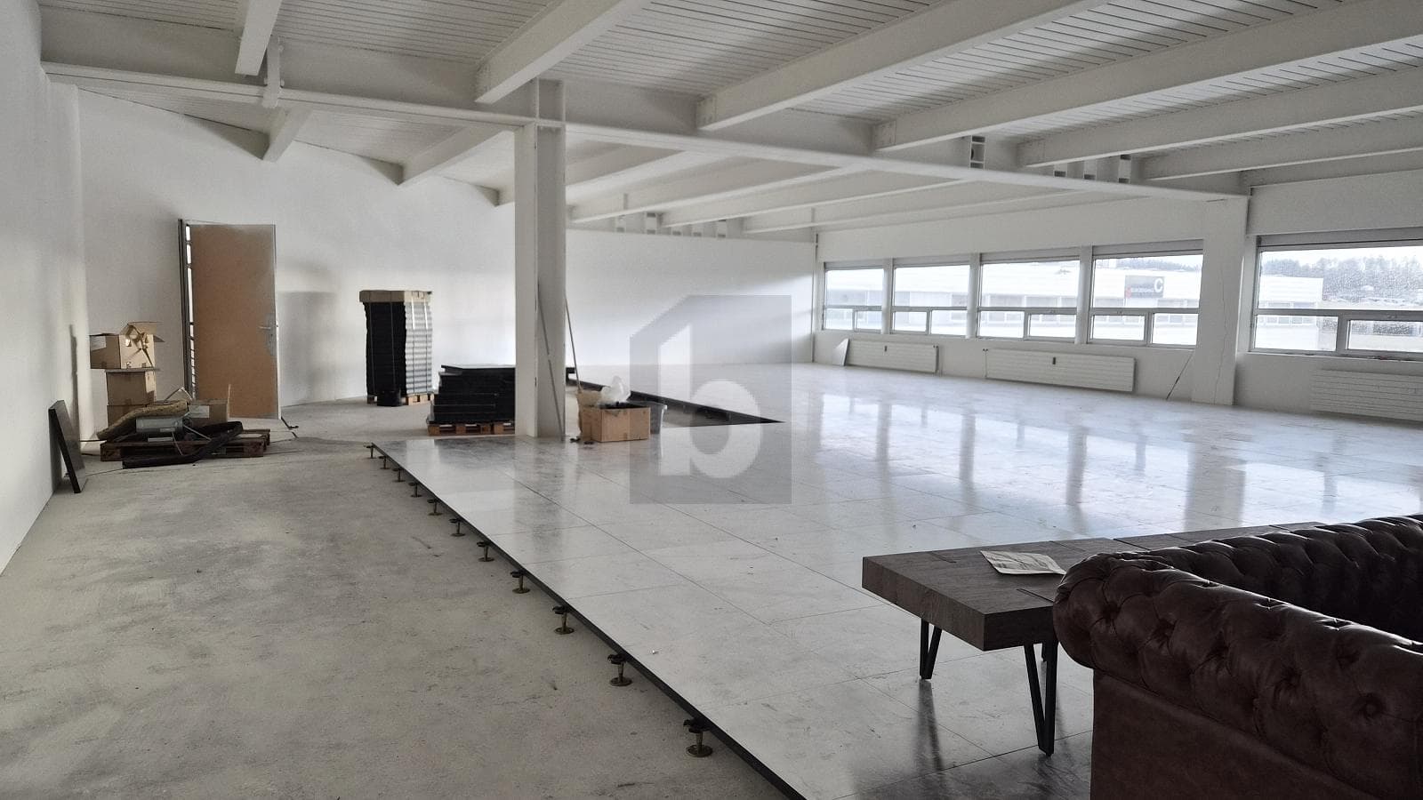 Büro in 8153 Rümlang, 246m² – Bild 2 von 6