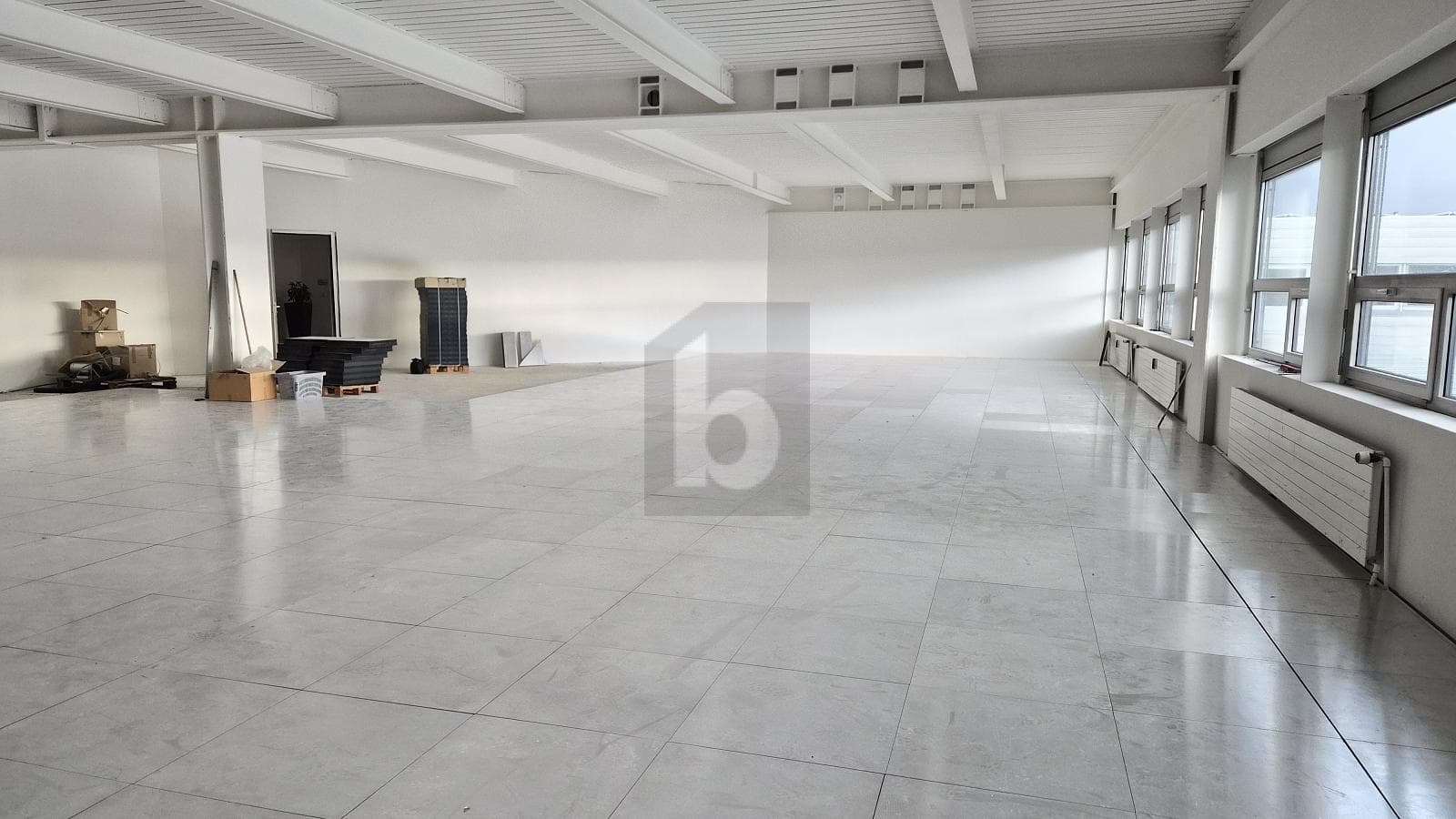 Büro in 8153 Rümlang, 246m²