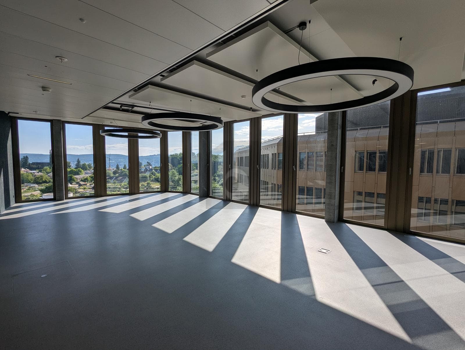 Büro in 8803 Rüschlikon, 1200m² – Bild 2 von 6