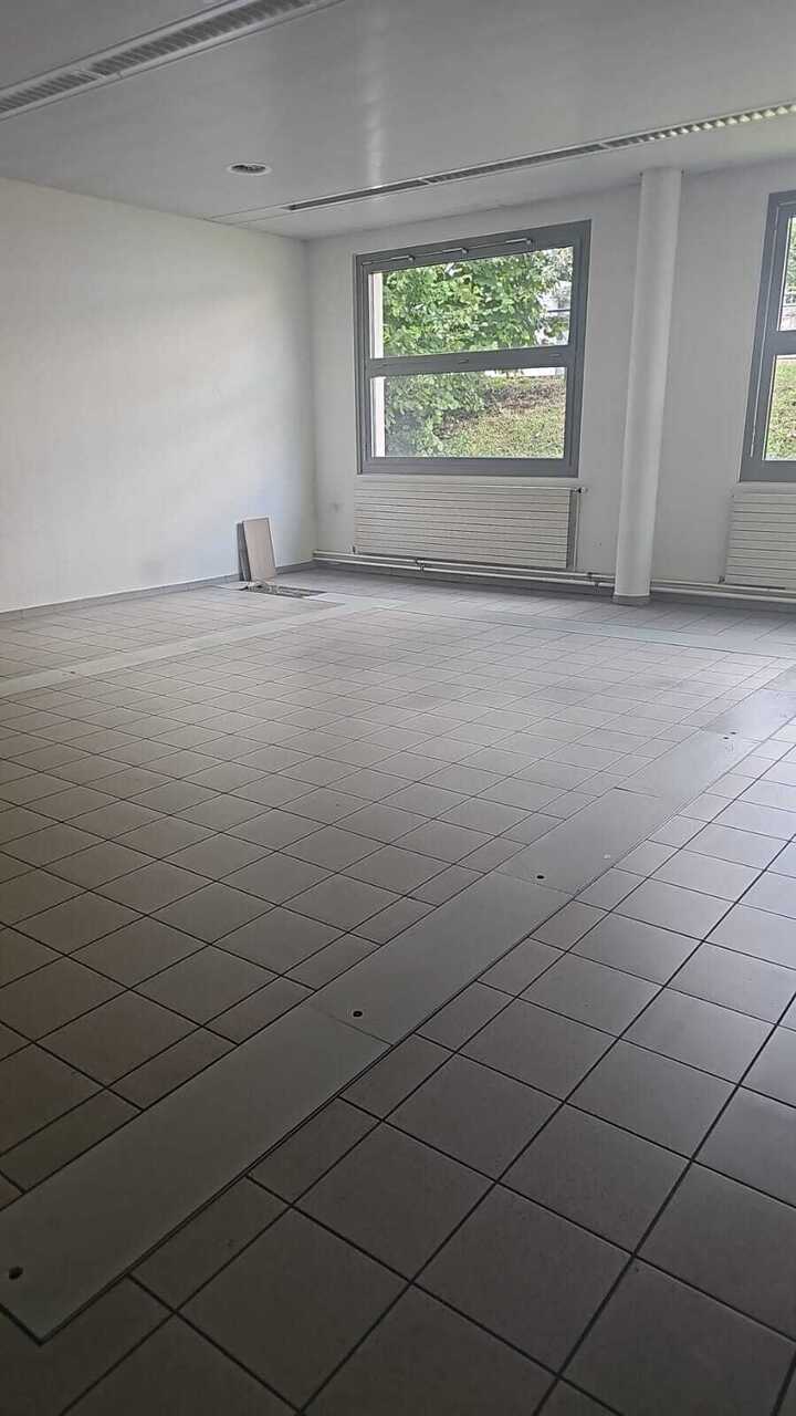 Bureau au Rue des Draizes 3,5,7, 2000 Neuchâtel – Photo 3 sur 6