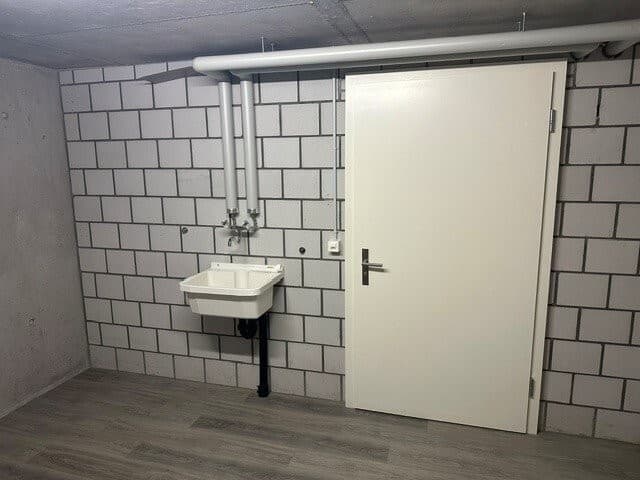 Lager an Zelgwasserweg 21, 4460 Gelterkinden – Bild 3 von 5