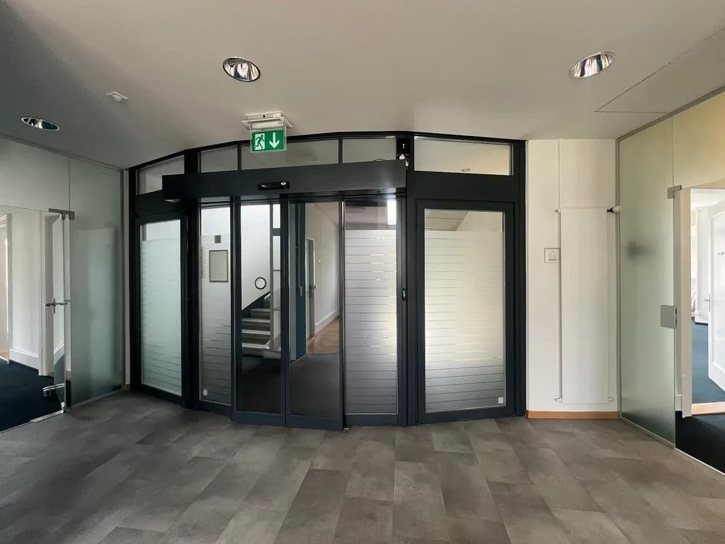 Büro an Avenue de la Gare 1, 1700 Freiburg – Bild 2 von 12