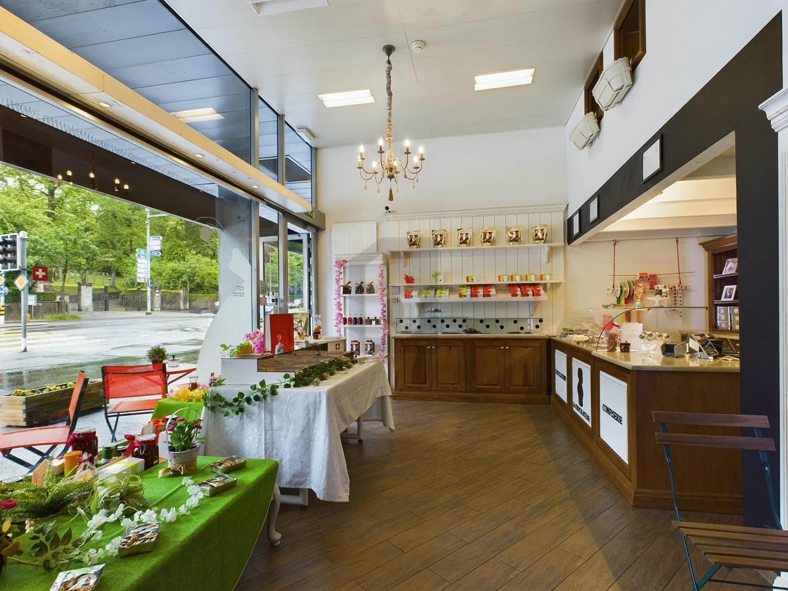 Ladenfläche in 1005 Lausanne, CHF 2'990 pro Monat – Bild 2 von 5