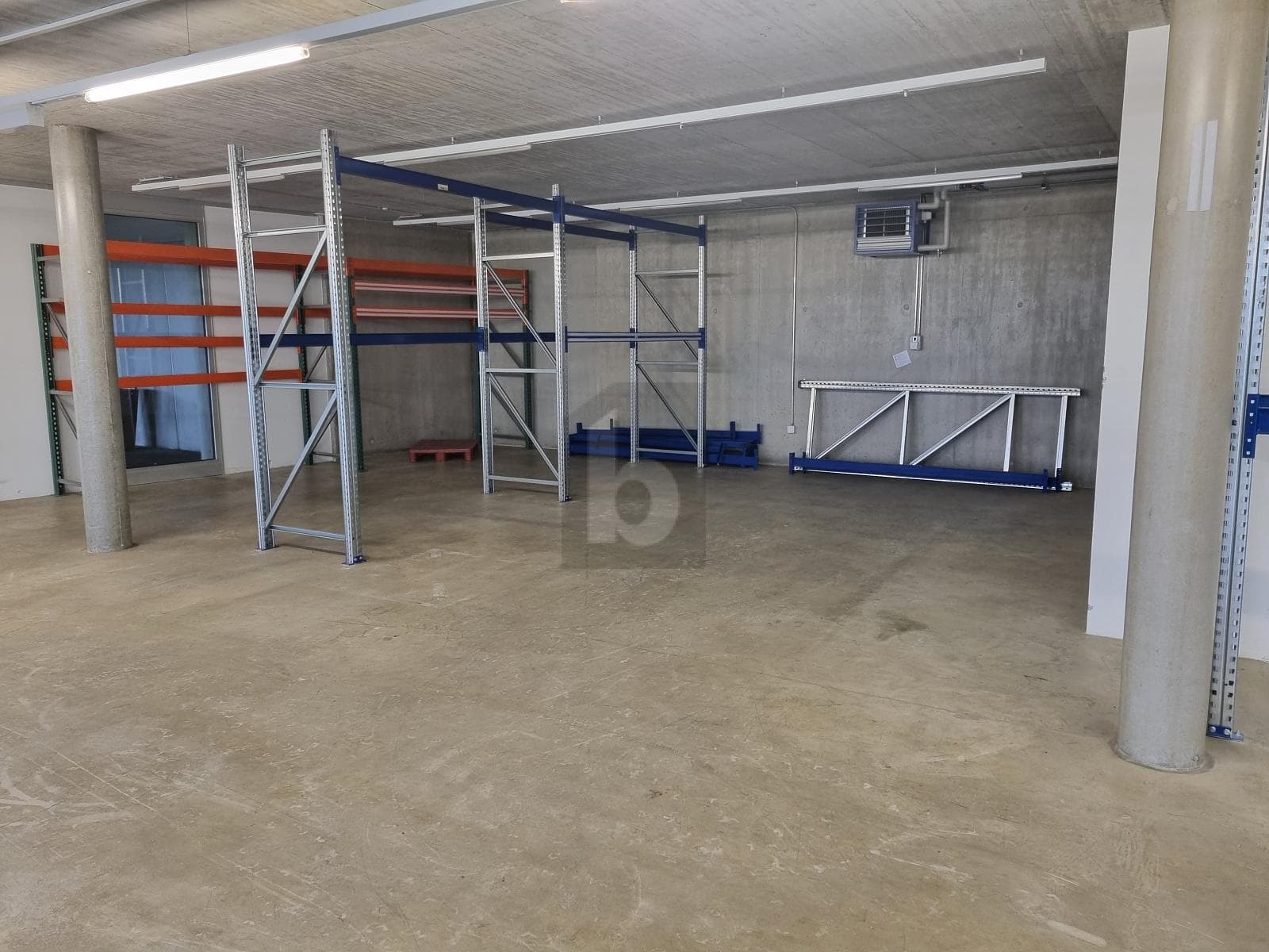 Lager in 1052 Le Mont-sur-Lausanne, 307m² – Bild 3 von 6