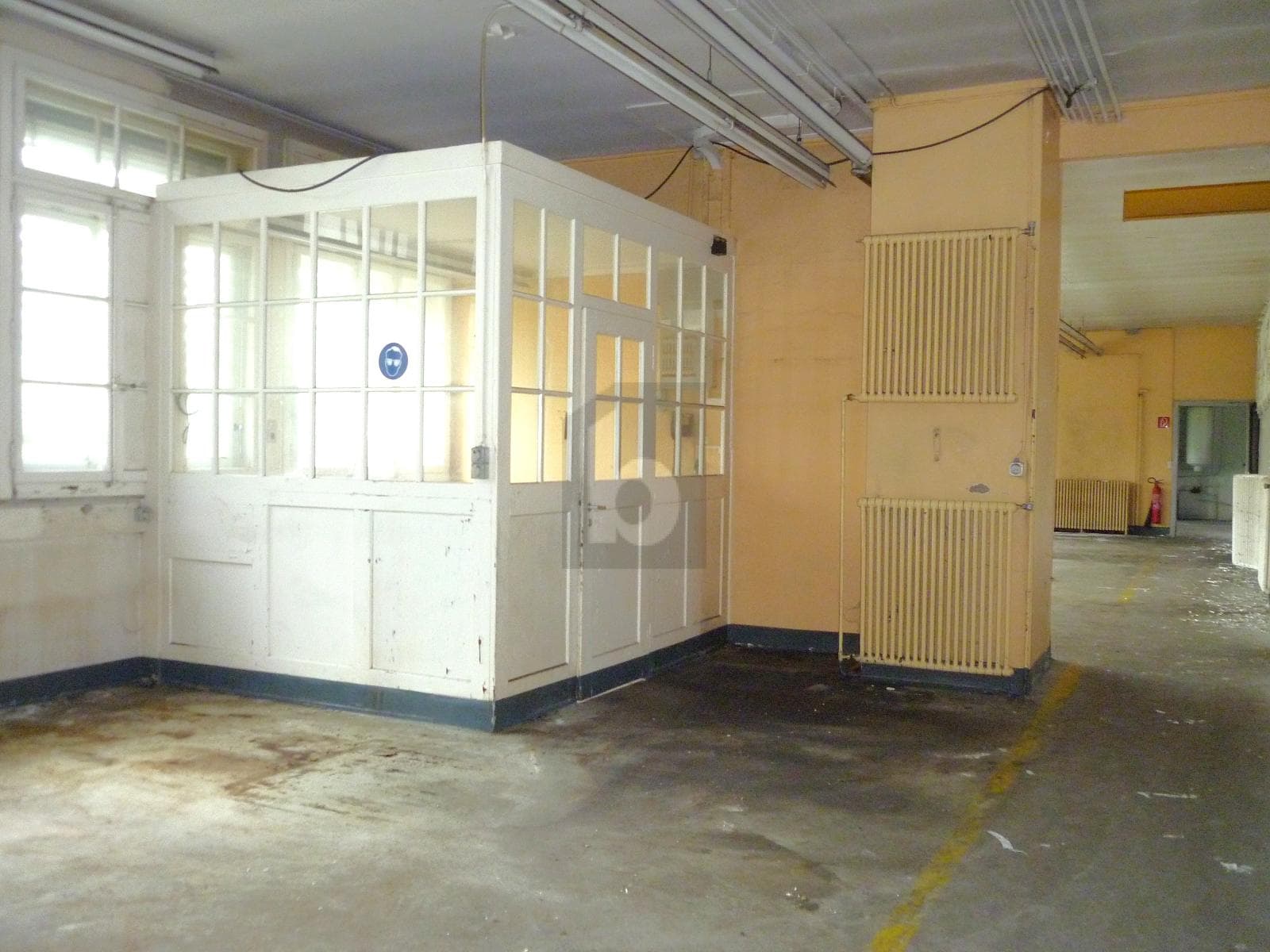 Industrie in 1450 Ste-Croix, 250m² – Bild 4 von 6