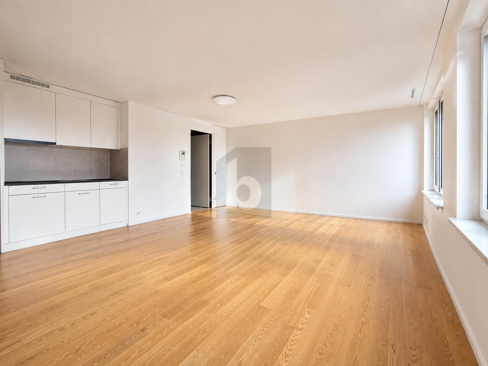 Office in 8038 Zurich, 77m² – Photo 2 of 6