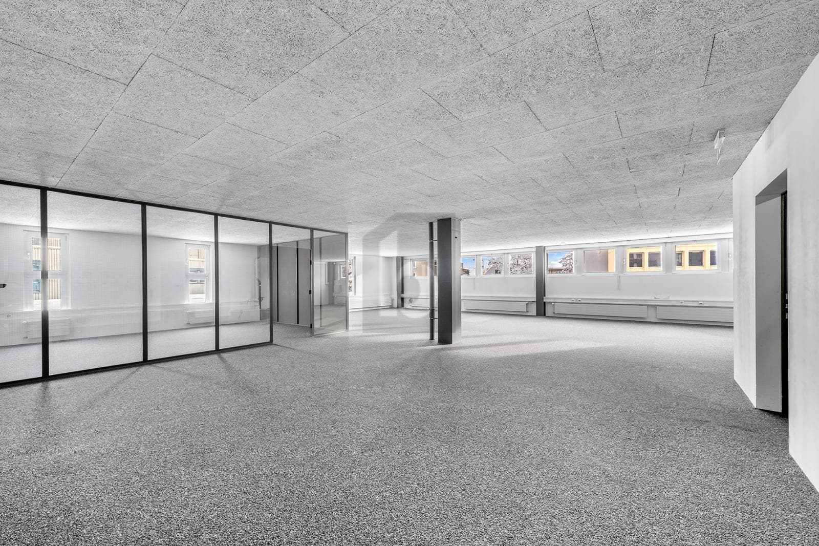 Büro in 8600 Dübendorf, 300m² – Bild 2 von 5