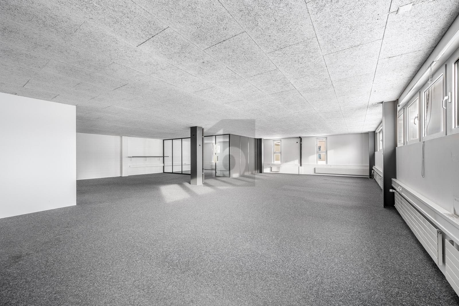 Büro in 8600 Dübendorf, 300m² – Bild 3 von 5