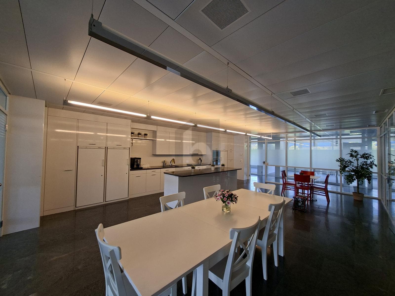 Büro in 6331 Hünenberg, 1497m²
