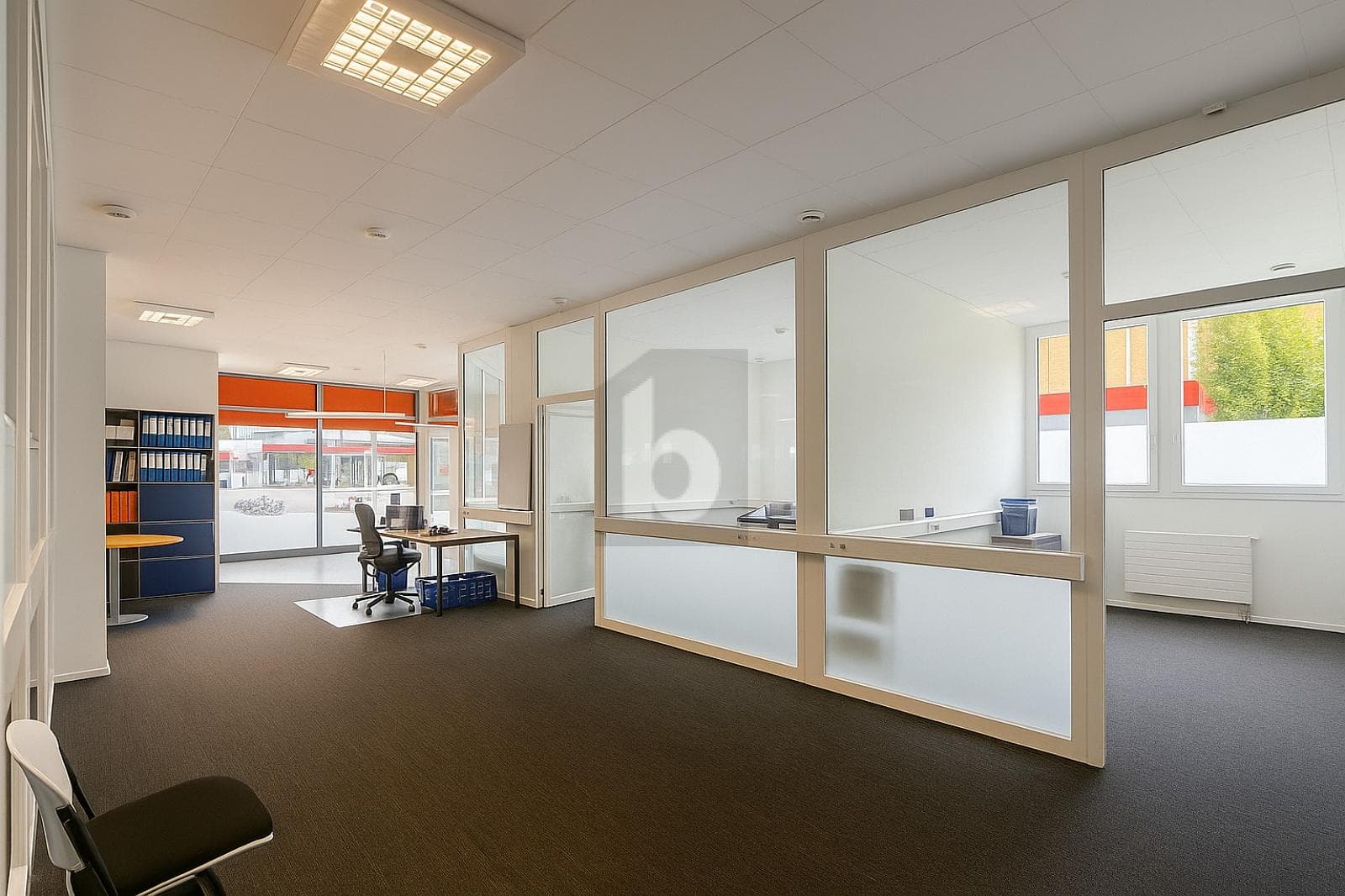 Büro in 2740 Moutier, 400m² – Bild 5 von 6