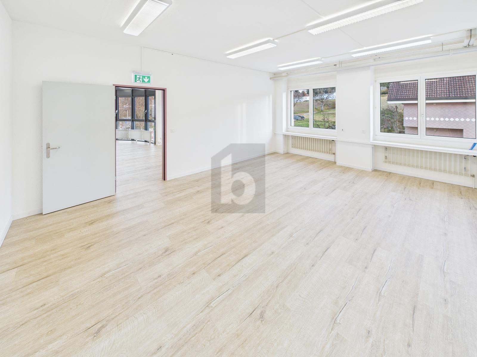 Büro in 3145 Niederscherli, 64m²