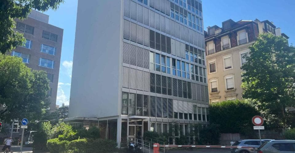 Bureau au 6, avenue de Champel, 1206 Genève – Photo 2 sur 12