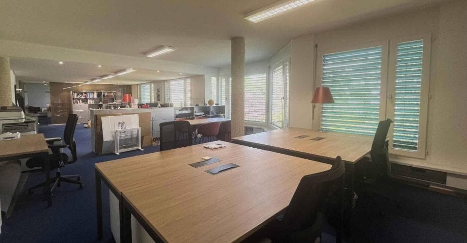 Büro an 21, rue des Caroubiers, 1227 Carouge – Bild 2 von 9