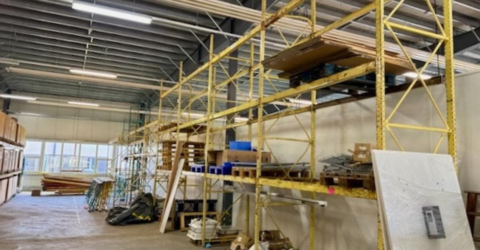 Industry in 2114 Fleurier, 400m²