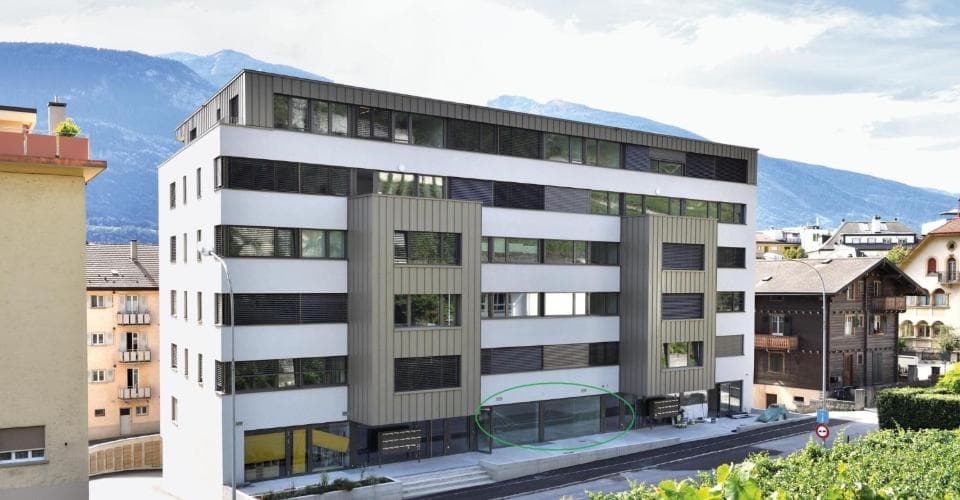 Espace commercial au Avenue des Alpes 15, 3960 Sierre