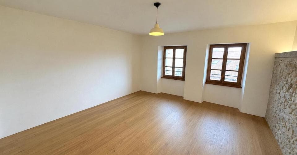 Gewerbe an Rue du Bourg 32, 1071 Chexbres – Bild 5 von 10