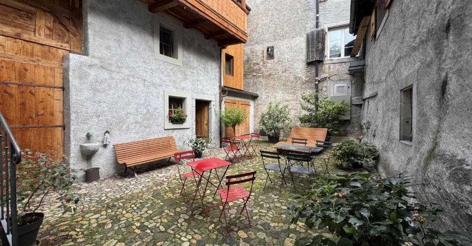 Gewerbe an Rue du Bourg 32, 1071 Chexbres