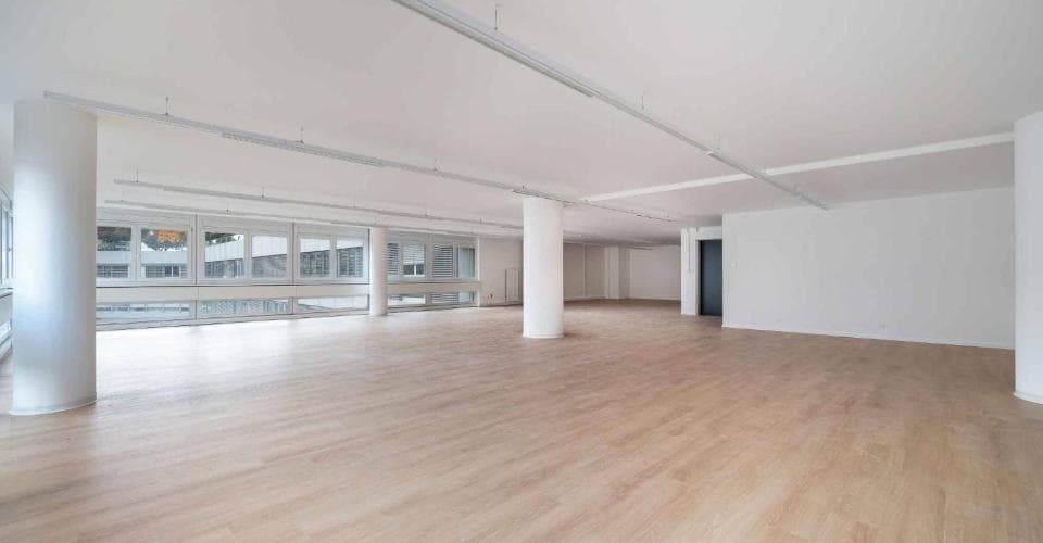 Büro in 1003 Lausanne, 221m² – Bild 3 von 8