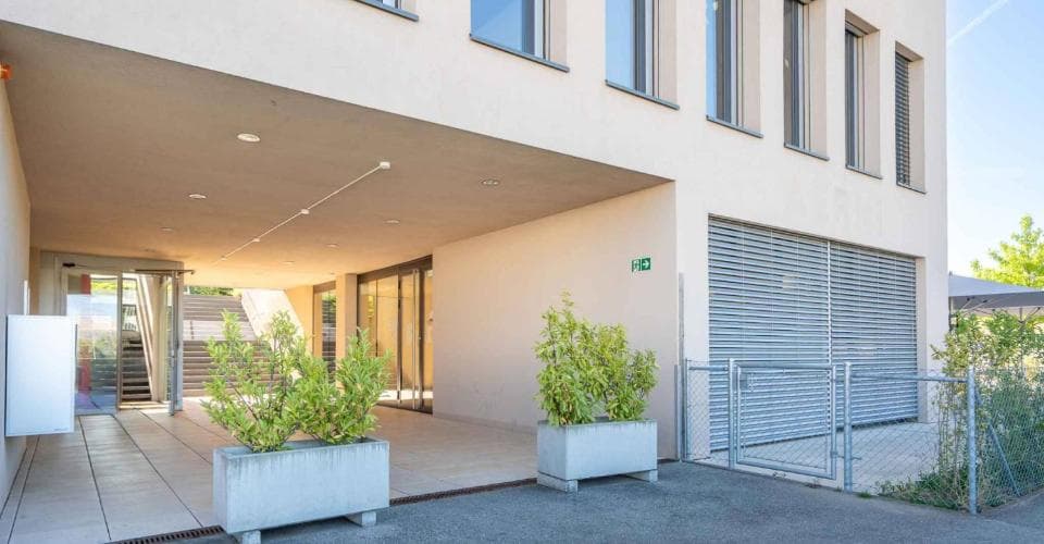 Büro in 1028 Préverenges, 135m² – Bild 2 von 8