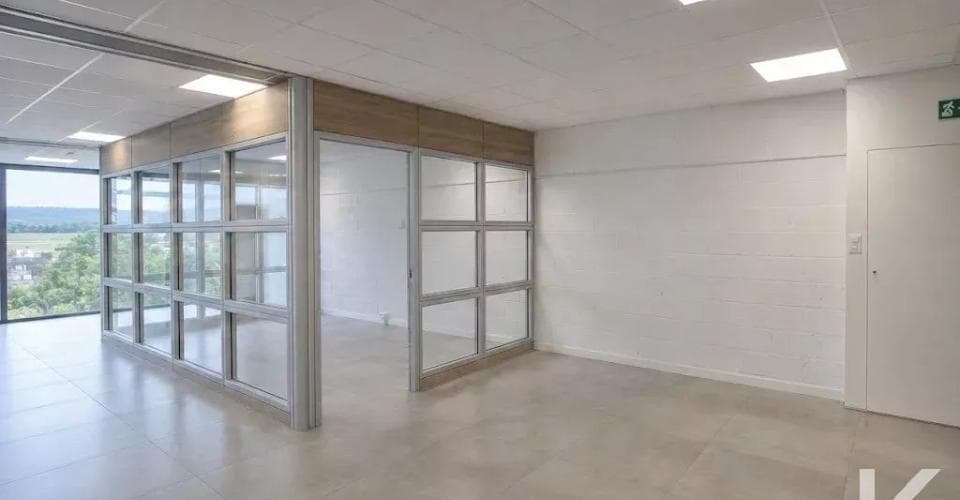 Büro in 1870 Monthey, CHF 1'650 pro Monat – Bild 4 von 13