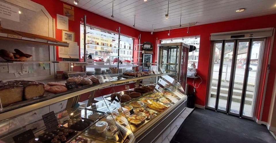 Gastronomie an Place des Halles 2, 2108 Couvet – Bild 3 von 5