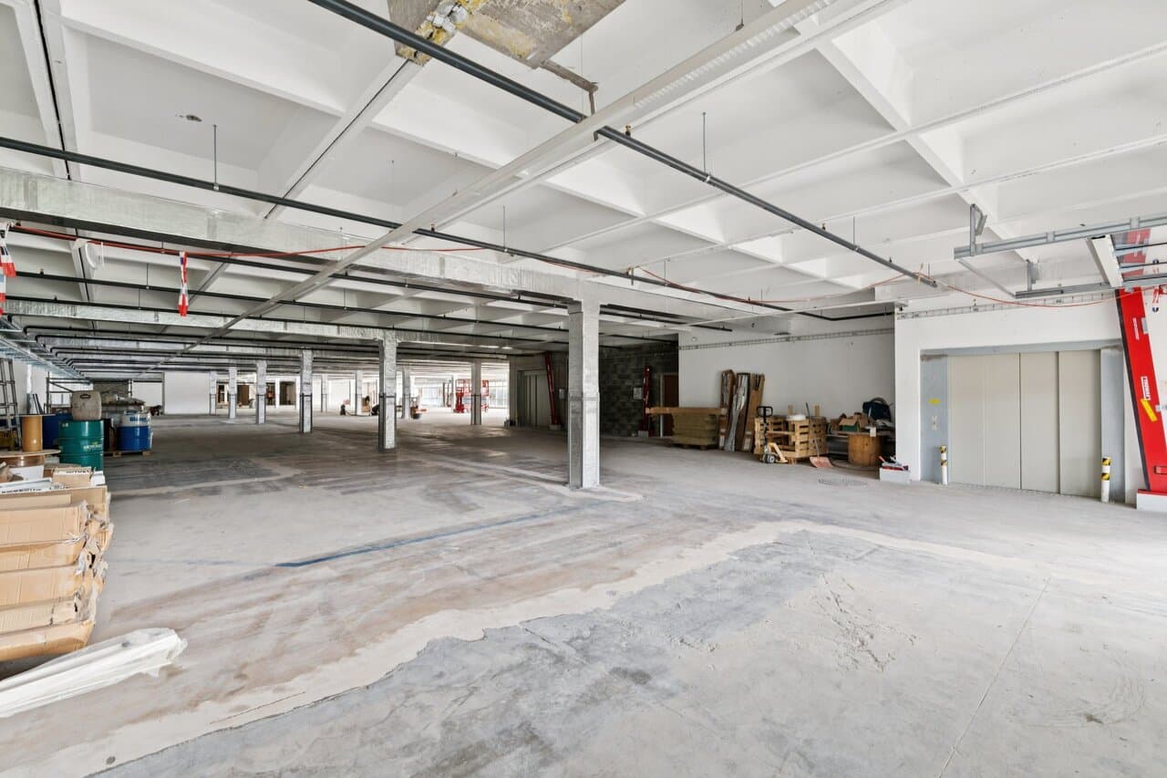 Büro an Champs-du-Port 2, 1425 Onnens – Bild 2 von 13