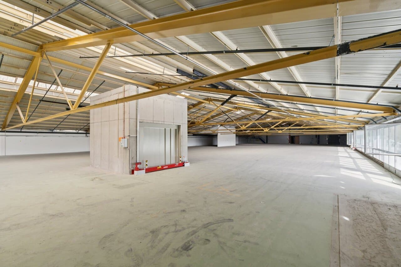 Büro an Champs-du-Port 2, 1425 Onnens – Bild 2 von 12