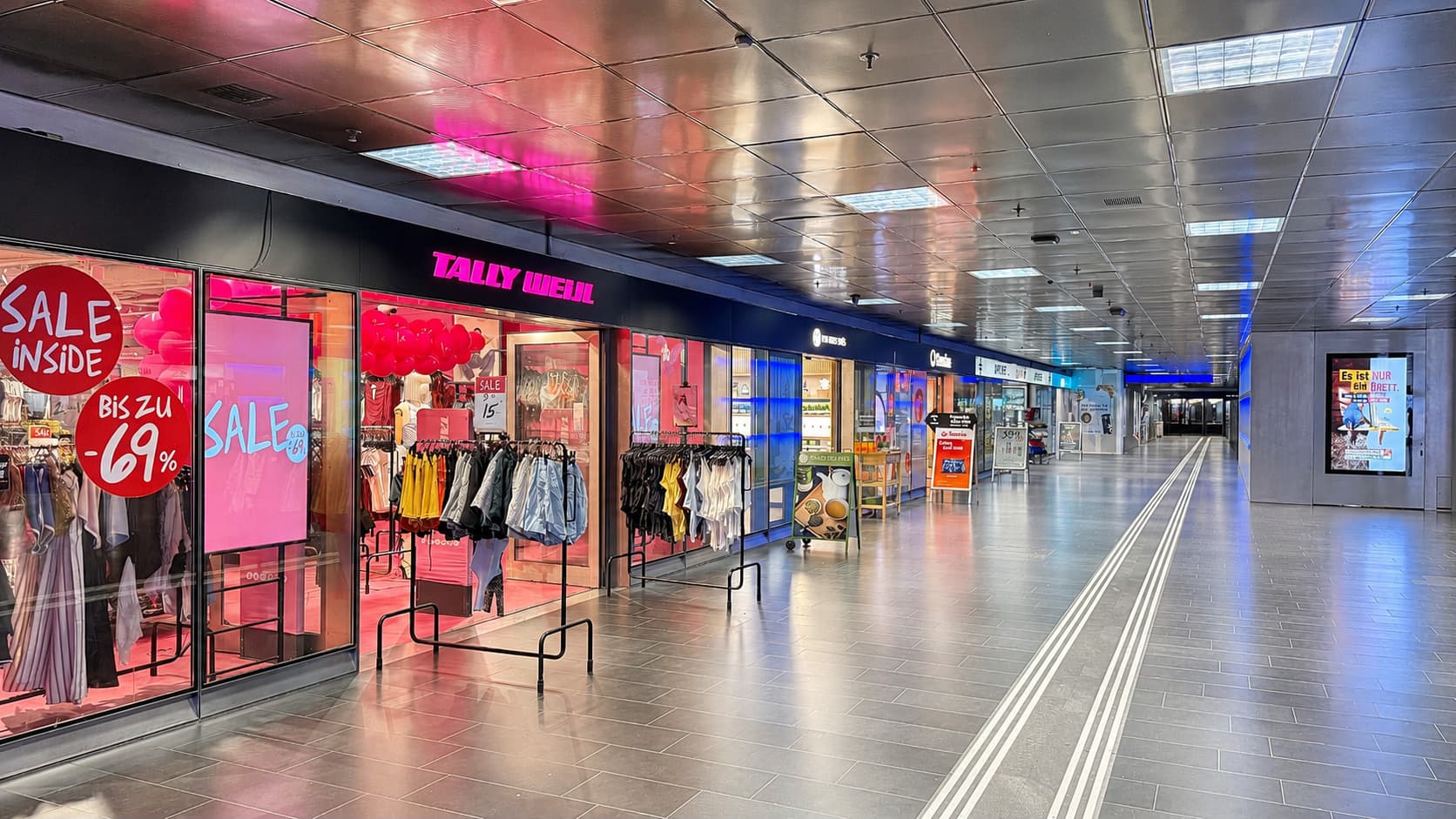 Retail Space at Museumstrasse 1, 8001 Zurich – Photo 2 of 6