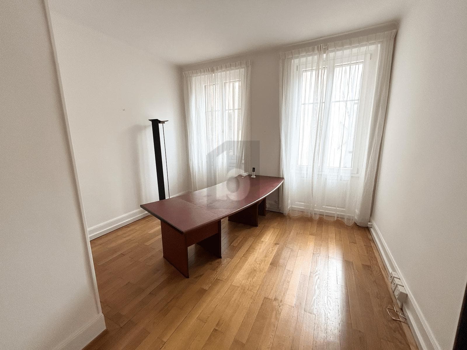 Büro in 1003 Lausanne, 100m² – Bild 4 von 6