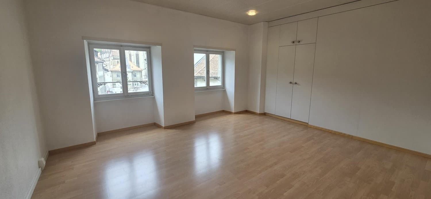 Office at Rue de Zähringen 1, 1700 Fribourg – Photo 4 of 8