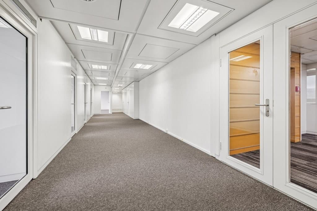 Büro an Route de Pré-Bois 20, 1215 Genf – Bild 5 von 9