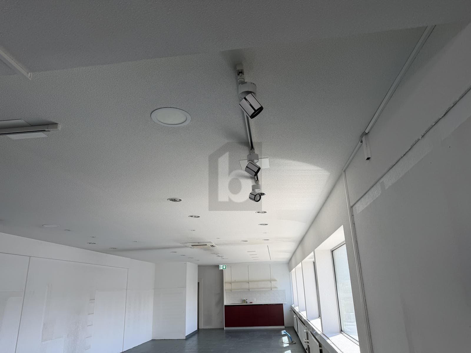 Ladenfläche in 1958 Uvrier, 170m² – Bild 4 von 5