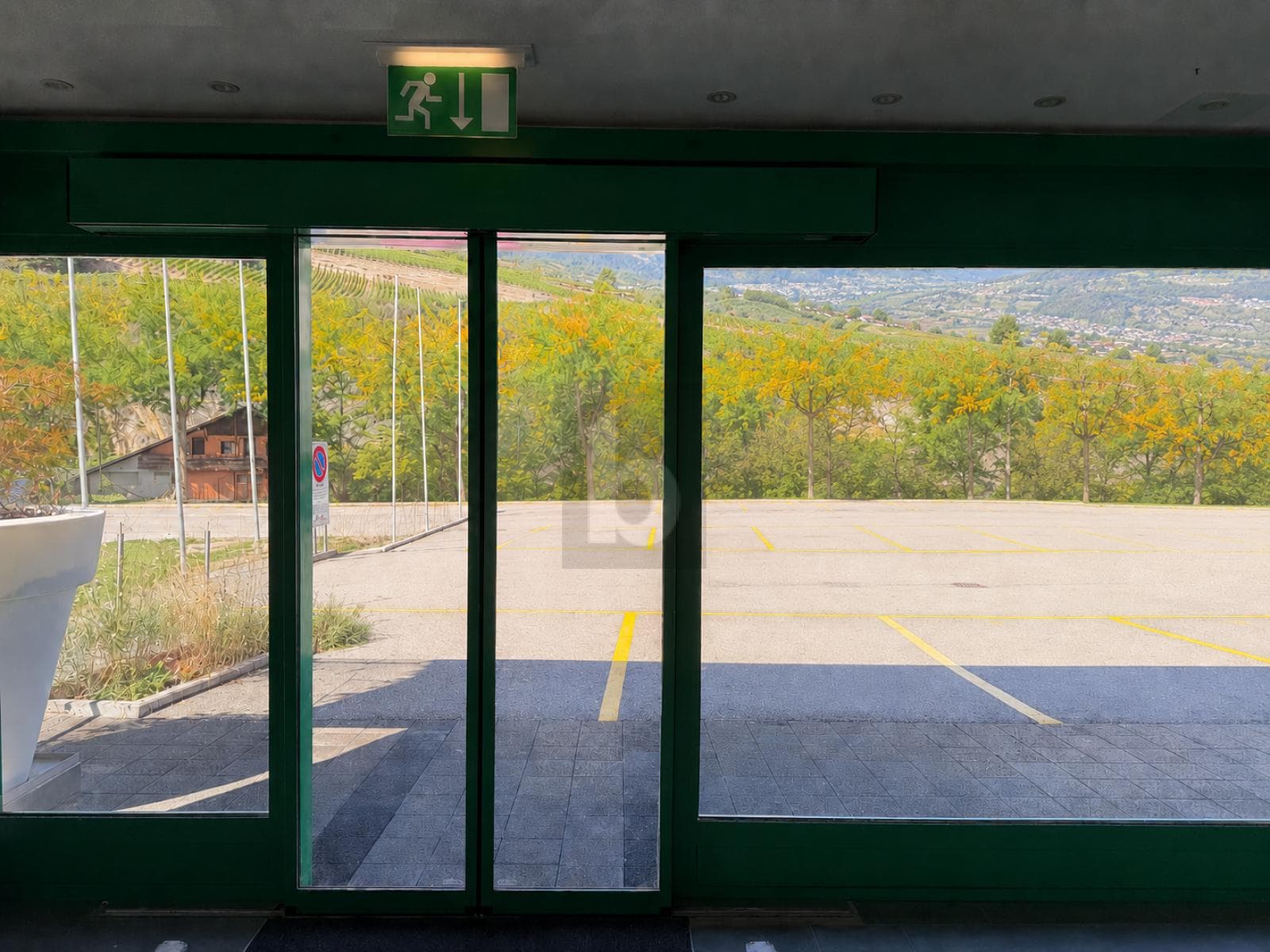 Ladenfläche in 1958 Uvrier, 170m² – Bild 3 von 5