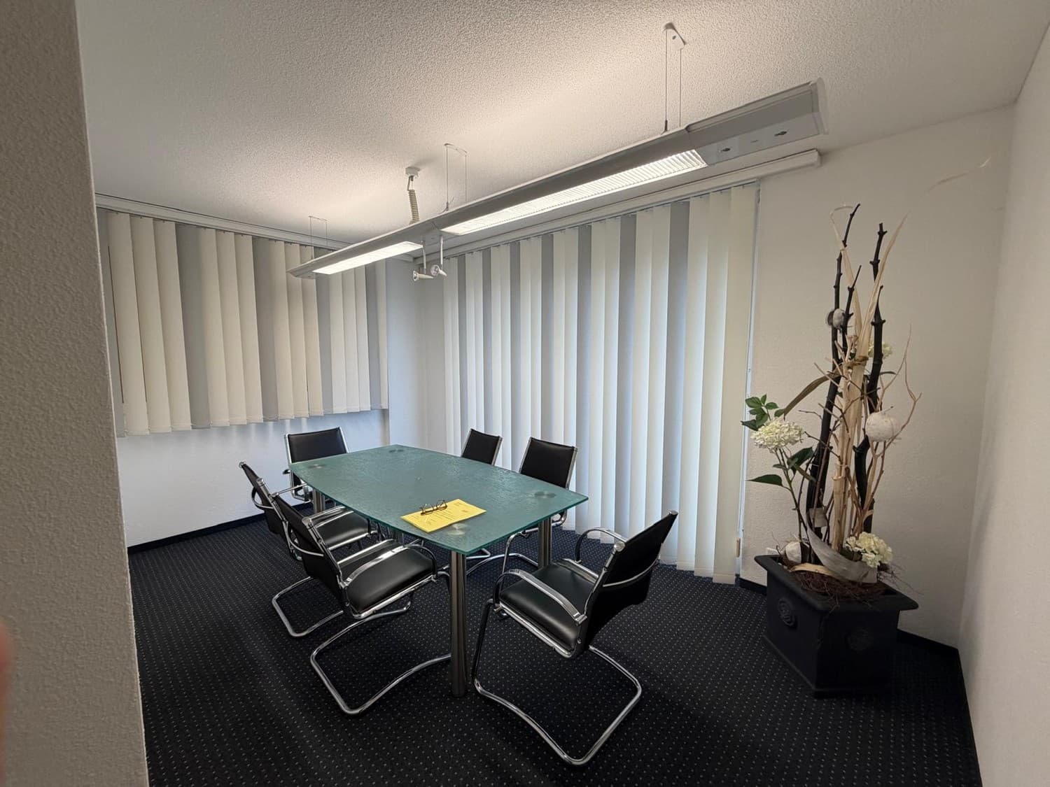 Büro an Wächlenstrasse 13, 8832 Wollerau – Bild 3 von 11