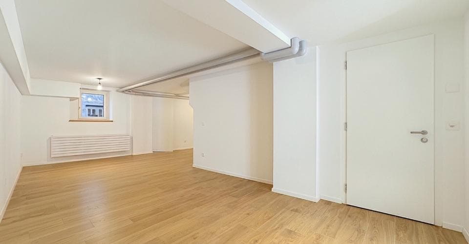 Gewerbe an Rue des Alpes 29, 1700 Freiburg – Bild 4 von 7
