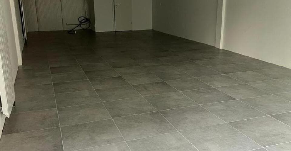 Industrie in 1023 Crissier, CHF 1'500 pro Monat – Bild 2 von 5