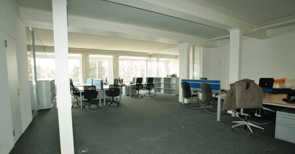 Gewerbe in 1820 Montreux, CHF 5'900 pro Monat – Bild 4 von 5