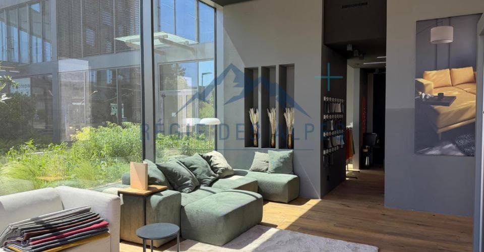 Espace commercial à 1217 Meyrin, CHF 6'135 par mois – Photo 3 sur 7
