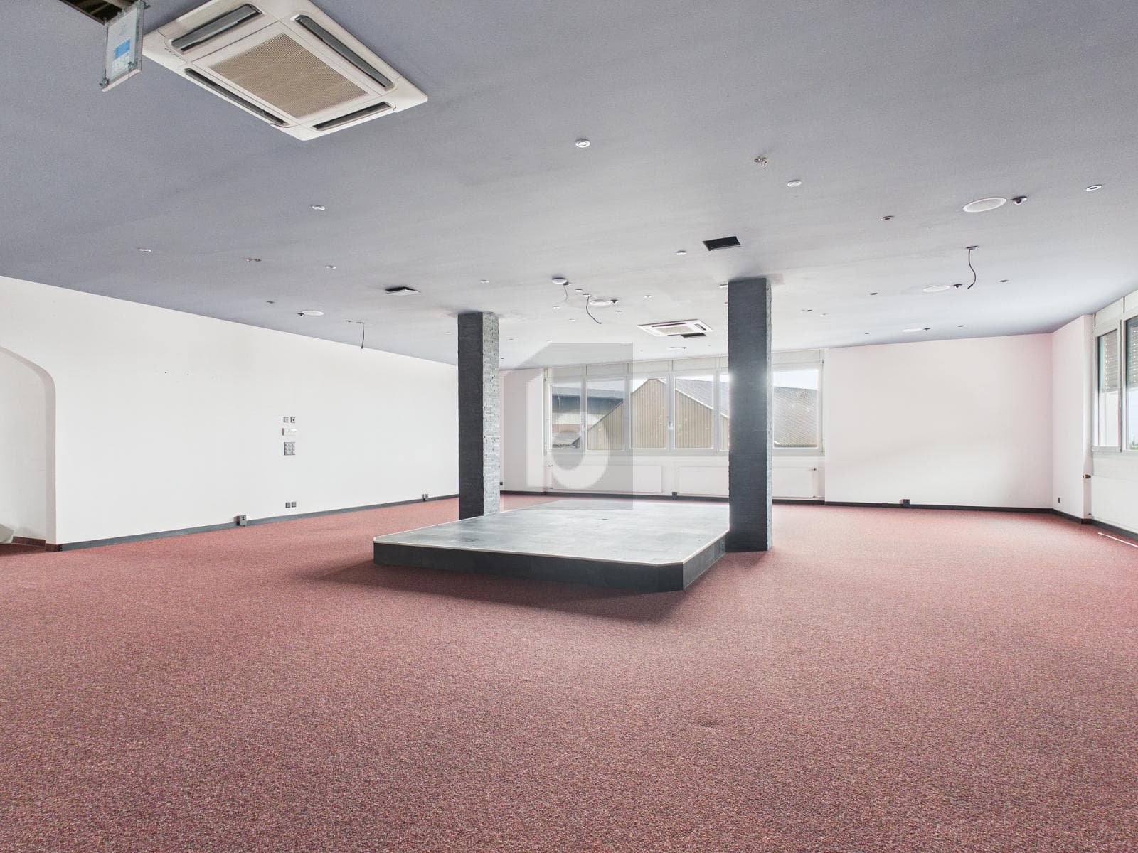 Büro in 8852 Altendorf, 200m² – Bild 3 von 6