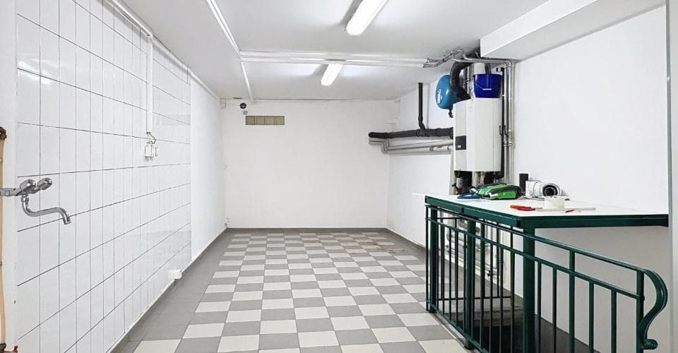 Espace commercial au 7, Rue du Port, 1815 Clarens – Photo 5 sur 7